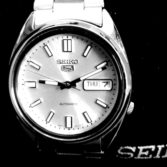 Seiko 5 Auto - Picture 3 of 5